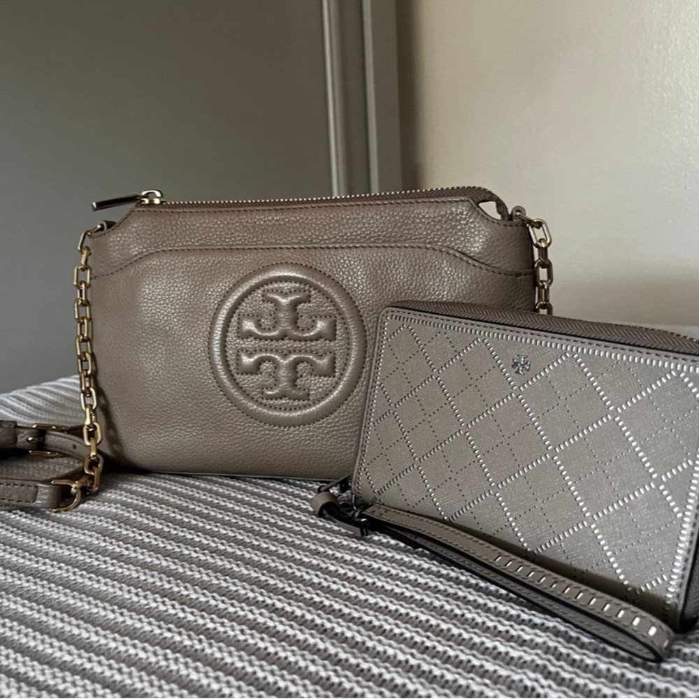 Tory Burch purse & wallet